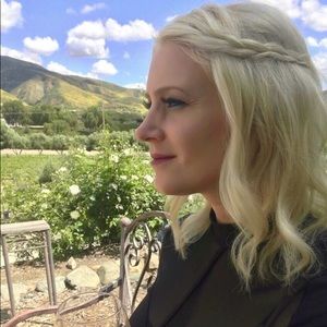 Meet your Posher, Misty